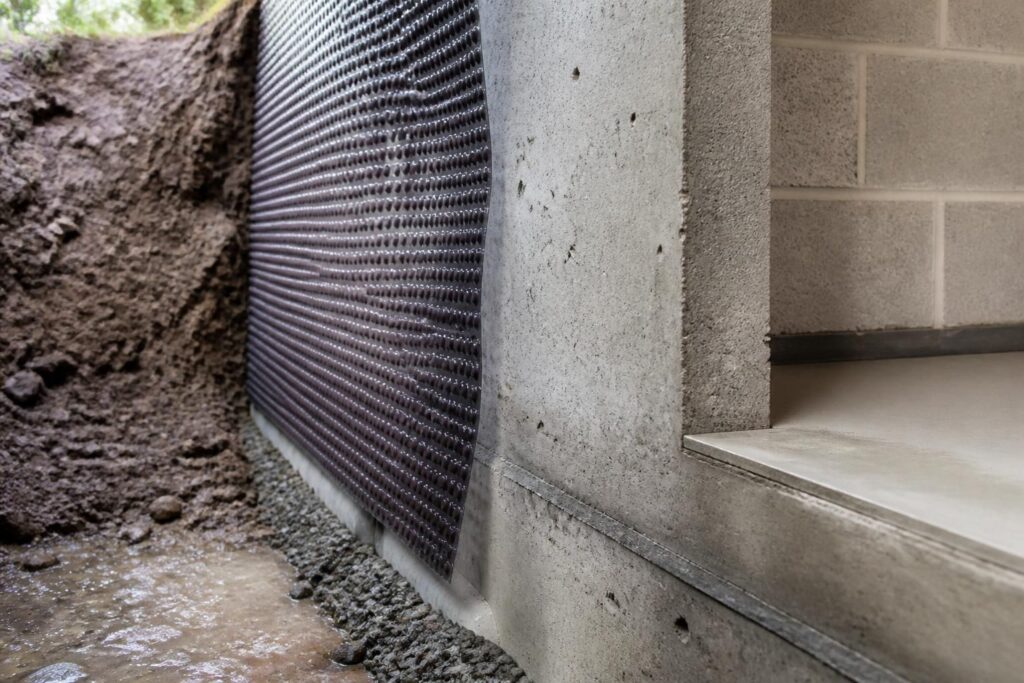 découvrez comment utiliser la membrane delta ms pour prévenir efficacement les remontées d’humidité et protéger votre habitation.